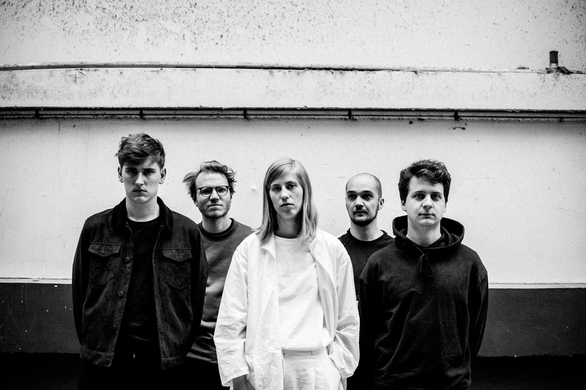 Ook Whispering Sons naar Sonic City
