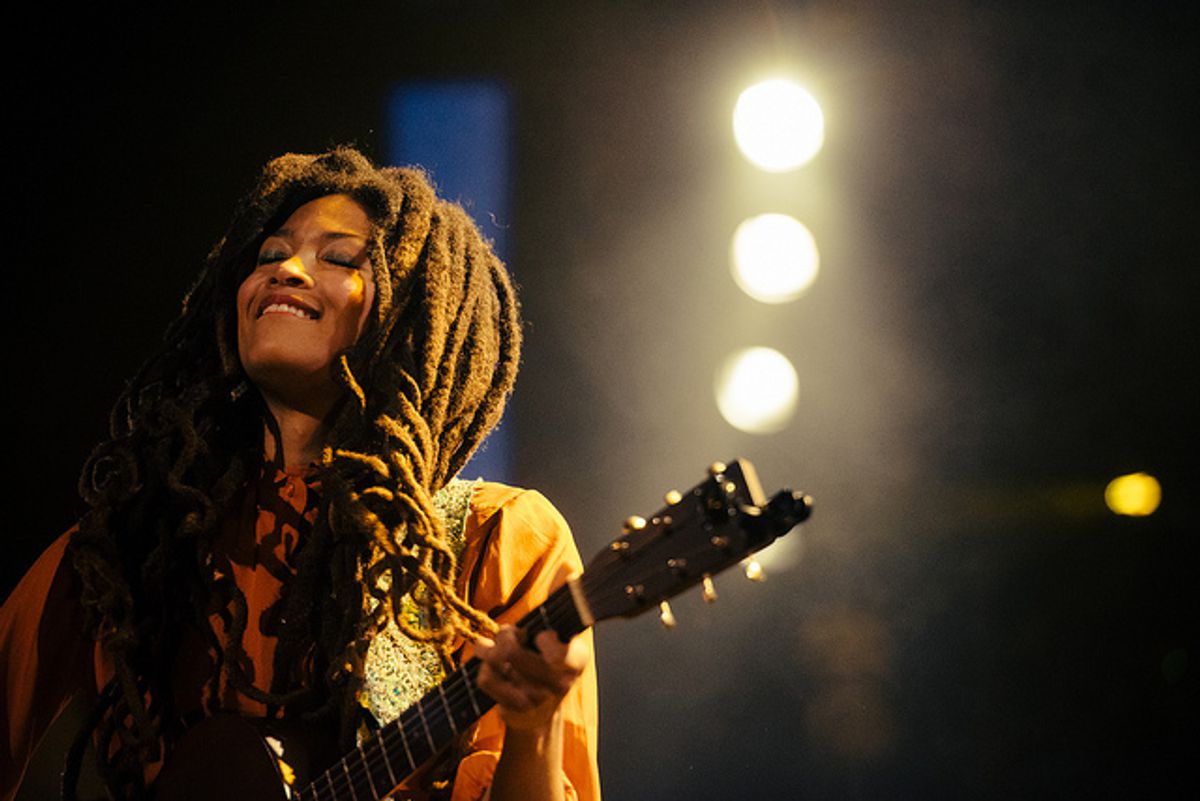 Les Nuits 2013: Valerie June - Prachtvrouw