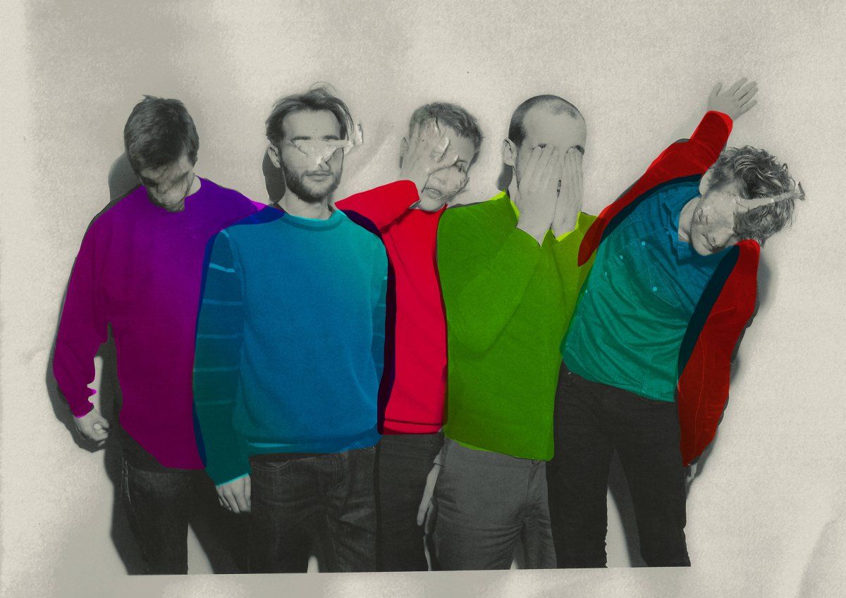 Stuff speelt met Hybrid Love