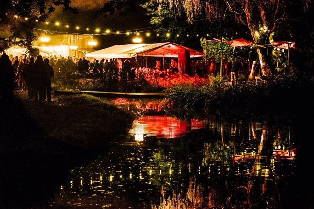 Meer namen voor Deep In The Woods