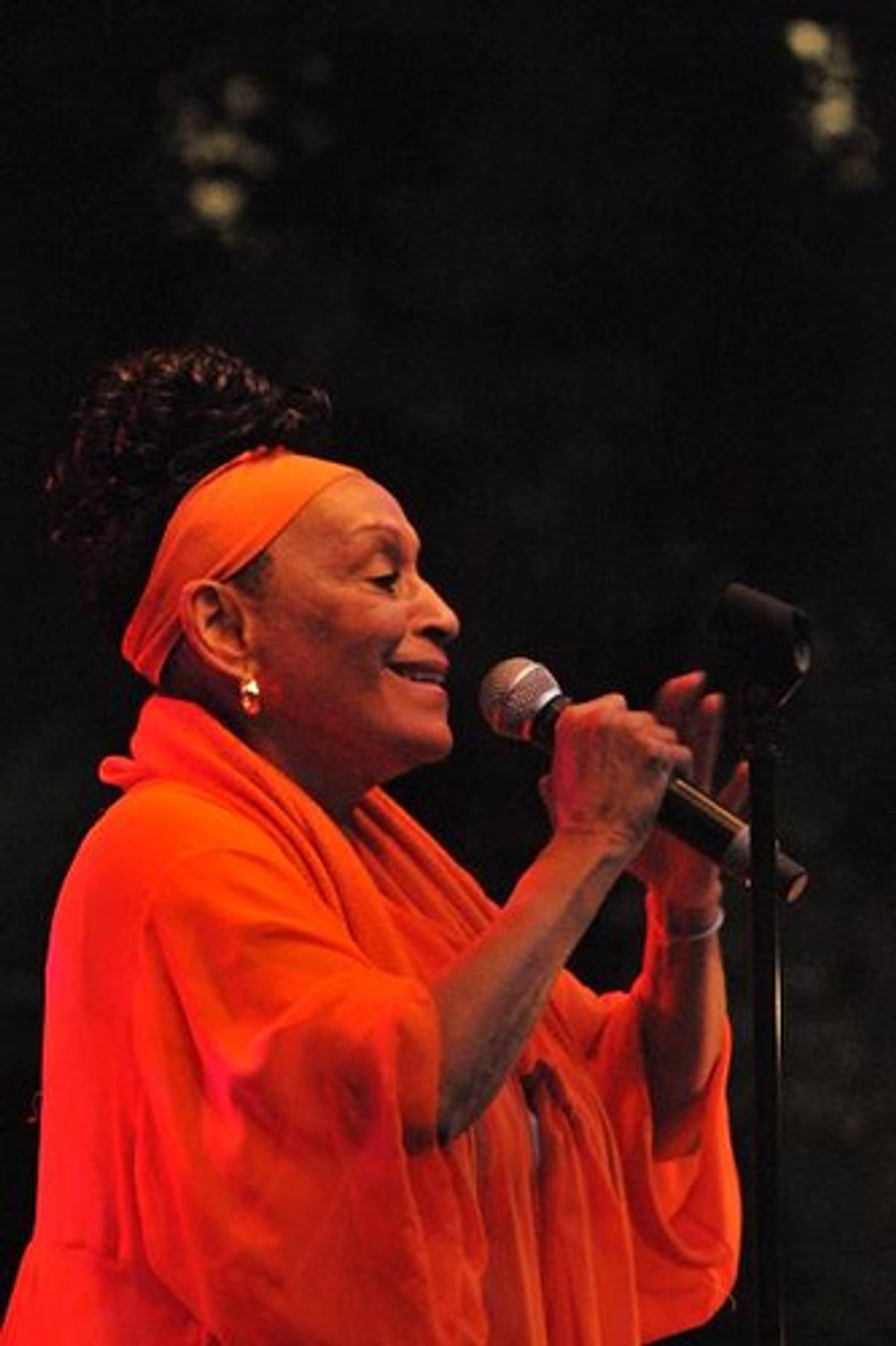 Omara Portuondo - Tussen kunst, kitsch en Piaf