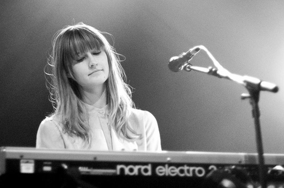 Les Nuits Botanique: Au Revoir Simone, Grace, Vini - Korte Rokken en Zomerse Pop