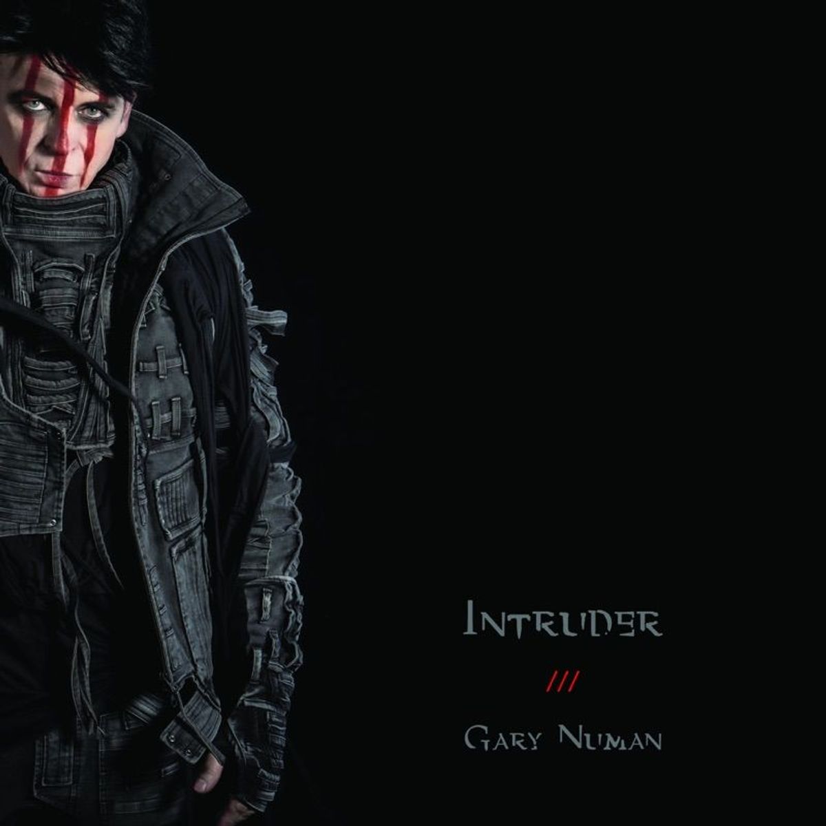 Gary Numan vertolkt de stem van Moeder Aarde