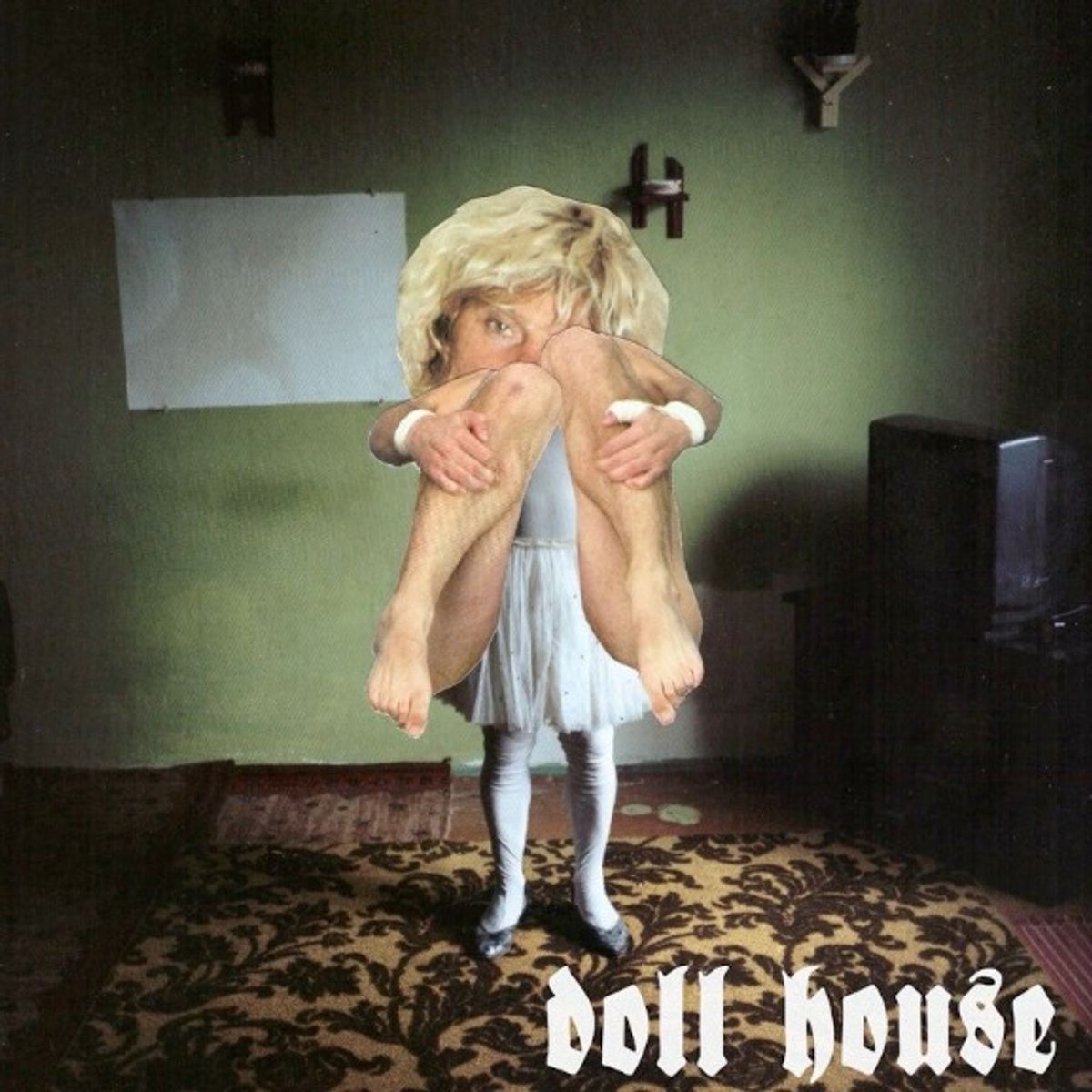 Ioana Iorgu - Doll House