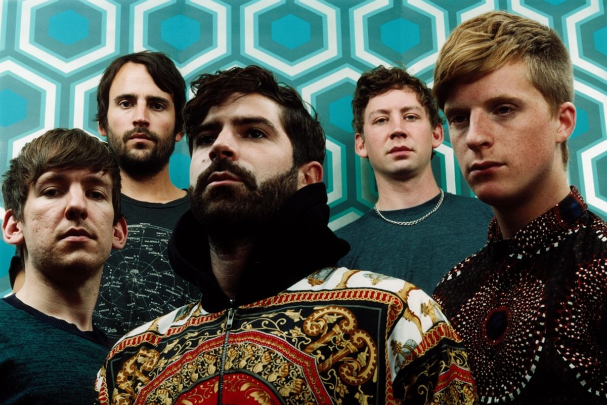 Down The Rabbit Hole 2014 - Verse fan van Foals