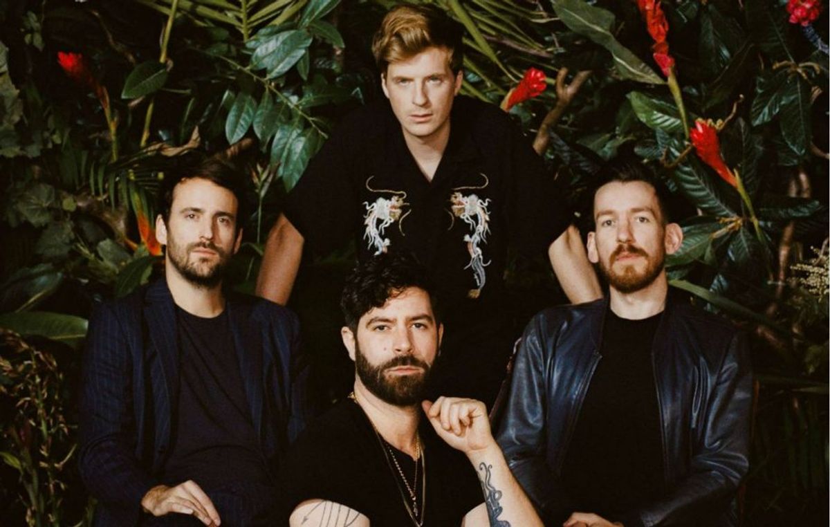 Foals teaset nieuw album