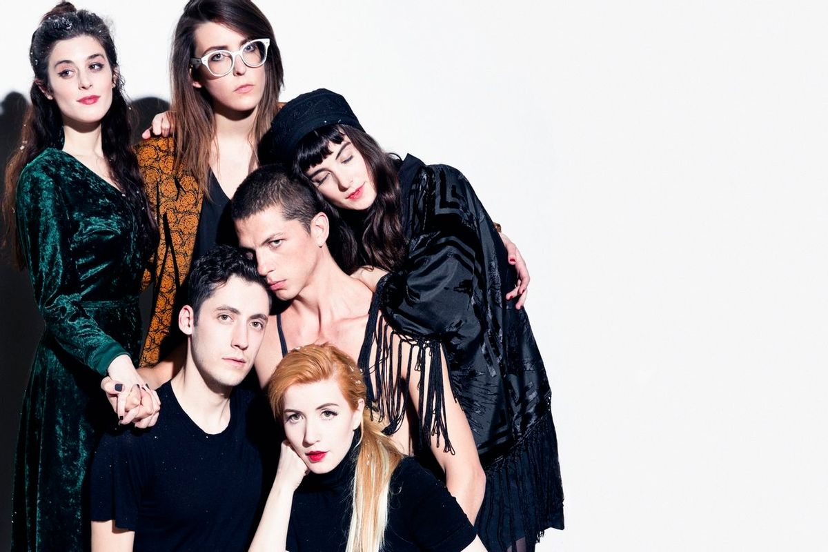 Austra brengt nieuw album naar de AB