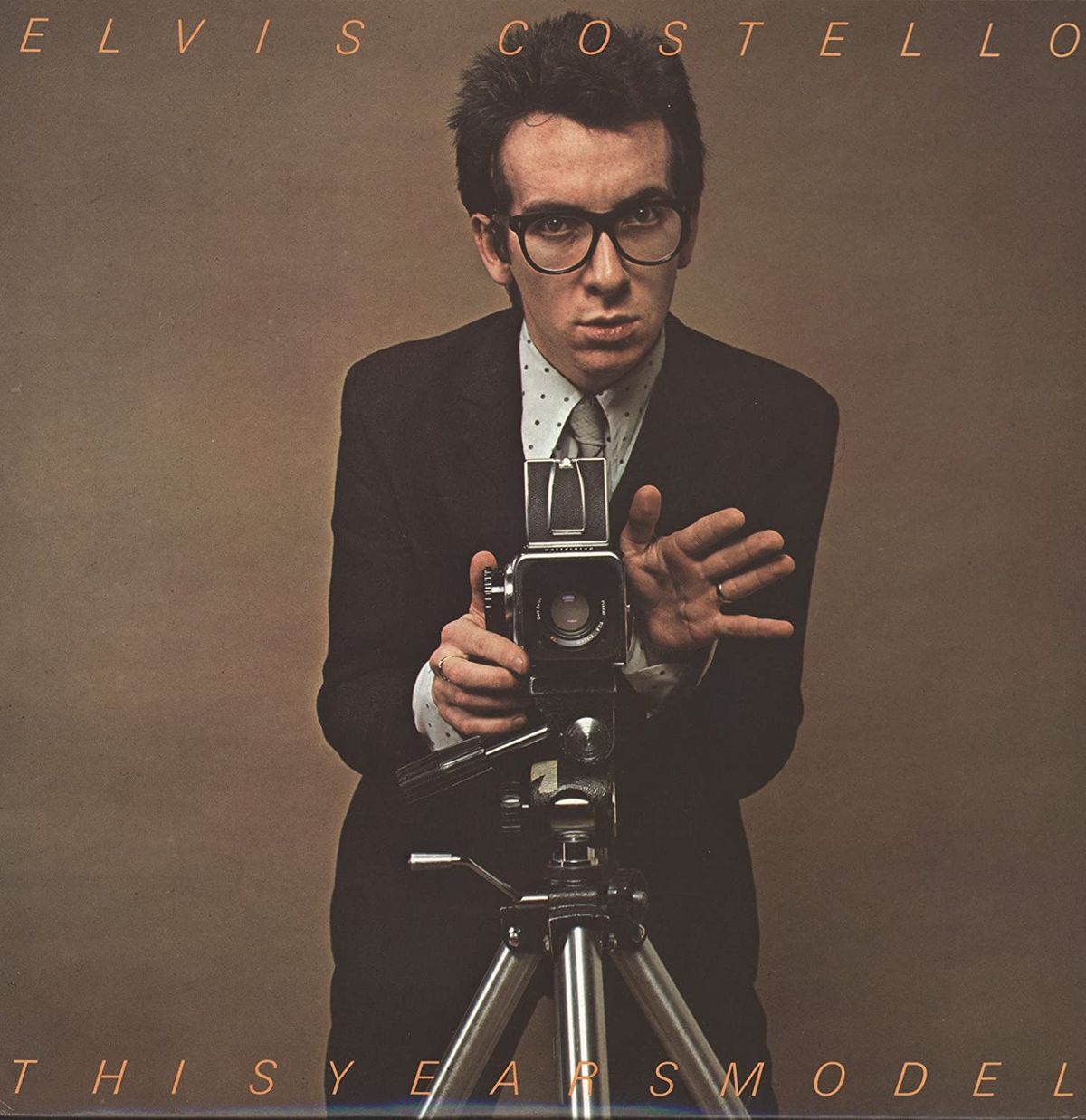 #LudosSeventiesPlaatjes - Elvis Costello – Pump It Up ('This Year's Model')