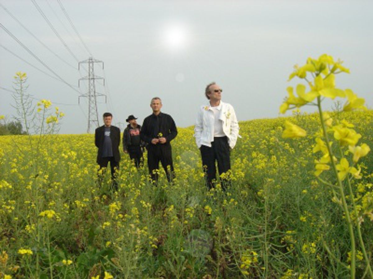 Section 25 & Peter Hook - Mak Eerbetoon