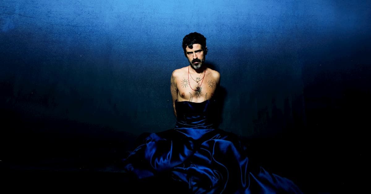 #OLT24 - Devandra Banhart - Elegant heupwiegen onder vallende sterren