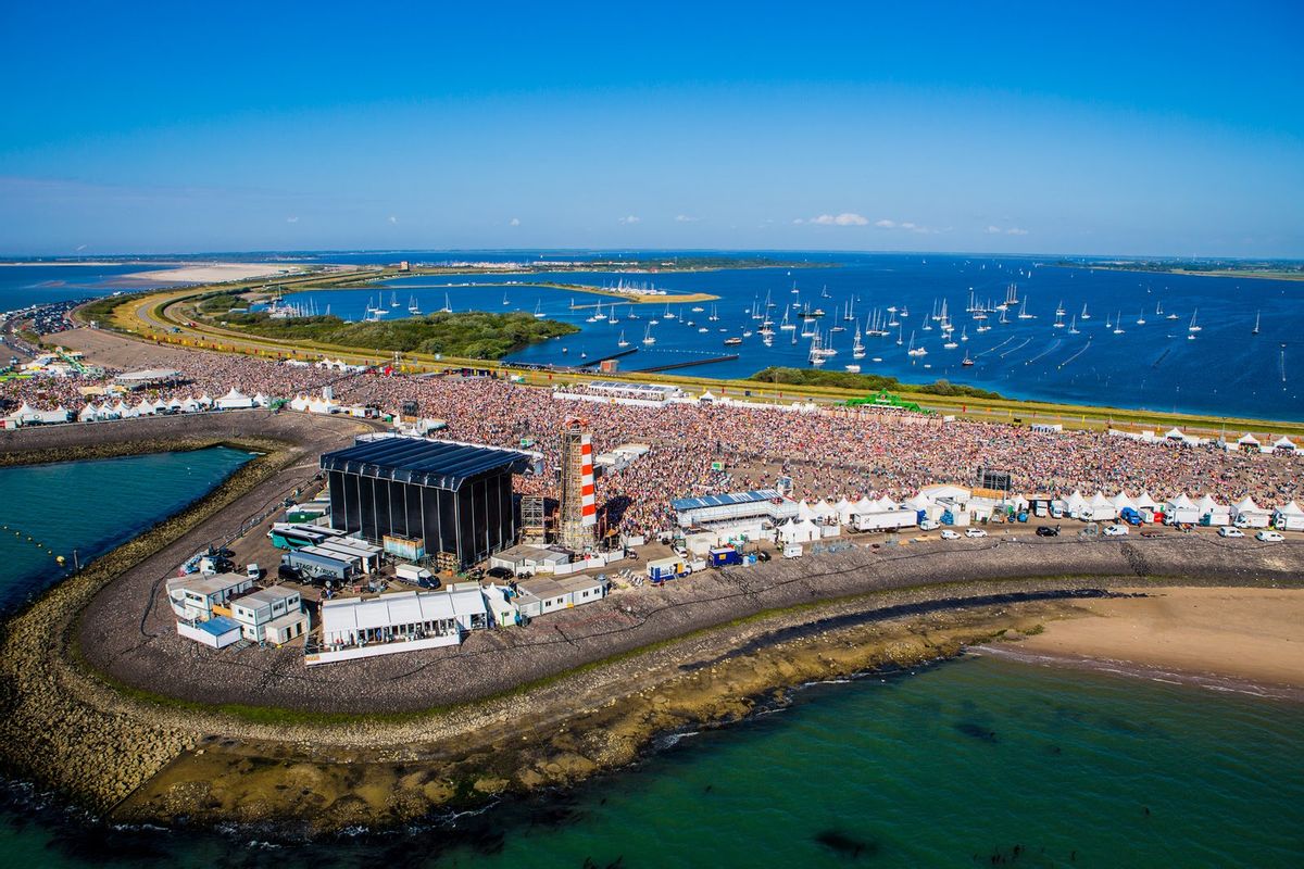 Eerste namen Concert At Sea