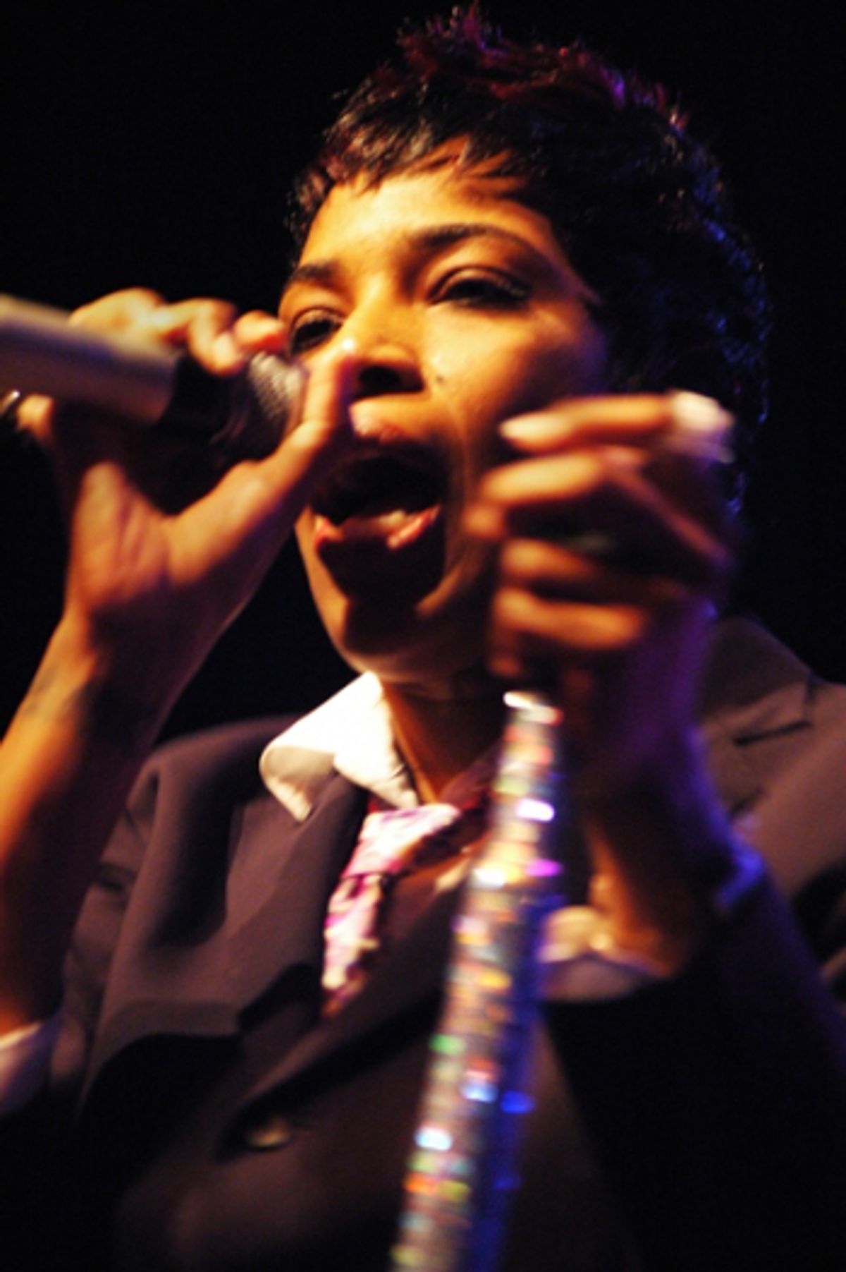 Macy Gray - Vonken maar geen vuur