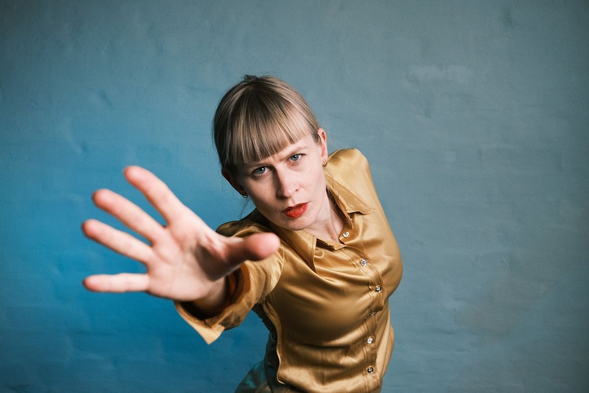 Jenny Hval komt naar BRDCST Festival