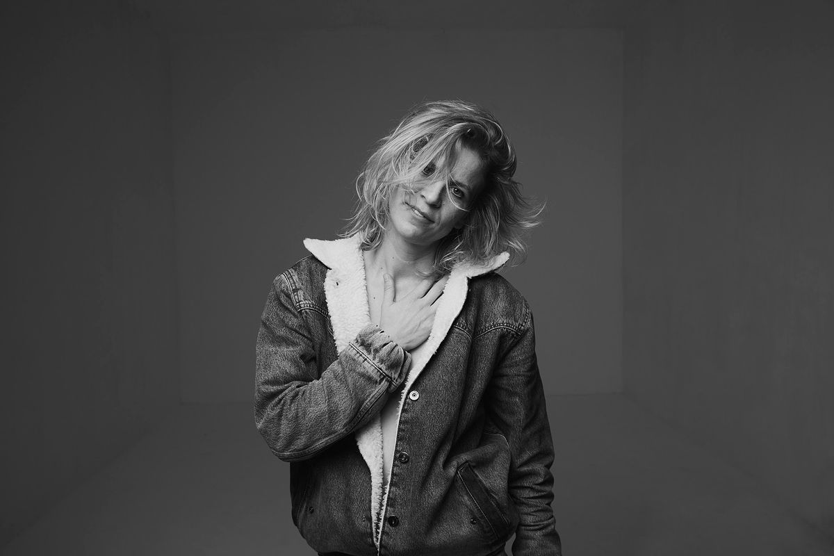 Ellen Schoenaerts deelt indrukwekkende clip voor nieuwe single
