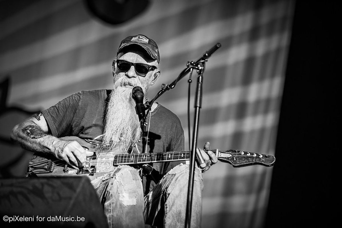 Seasick Steve bovenaan affiche Blues Peer