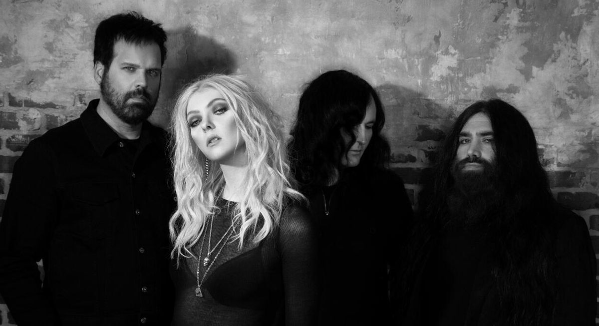 The Pretty Reckless - Overvol vol overgave