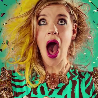 tUnE-yArDs