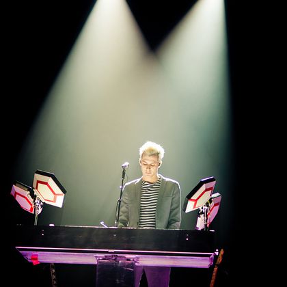 Mark Ronson & The Business Intl