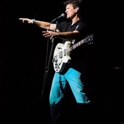 Chris Isaak