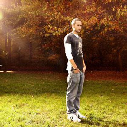 Now_Series: M83, The Whip, These New Puritans,...