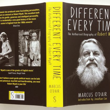 ‘Different Every Time’ – Briljante Robert Wyatt-biografie