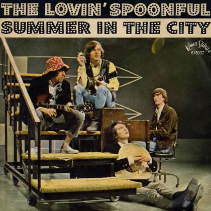 #ZomersGewoel - The Lovin' Spoonful - Summer In The City (1966)